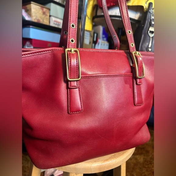 1992 Coach TRUE VINTAGE Red Legacy Market Tote​ - Picture 3 of 15